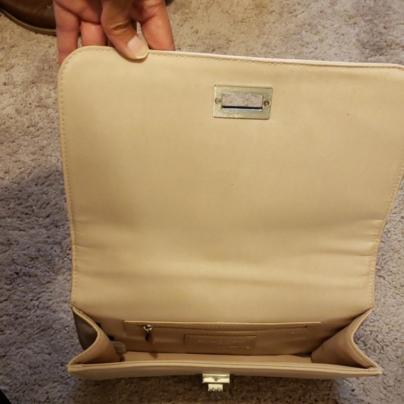 Express Quilted Purse - Picture 2 of 3